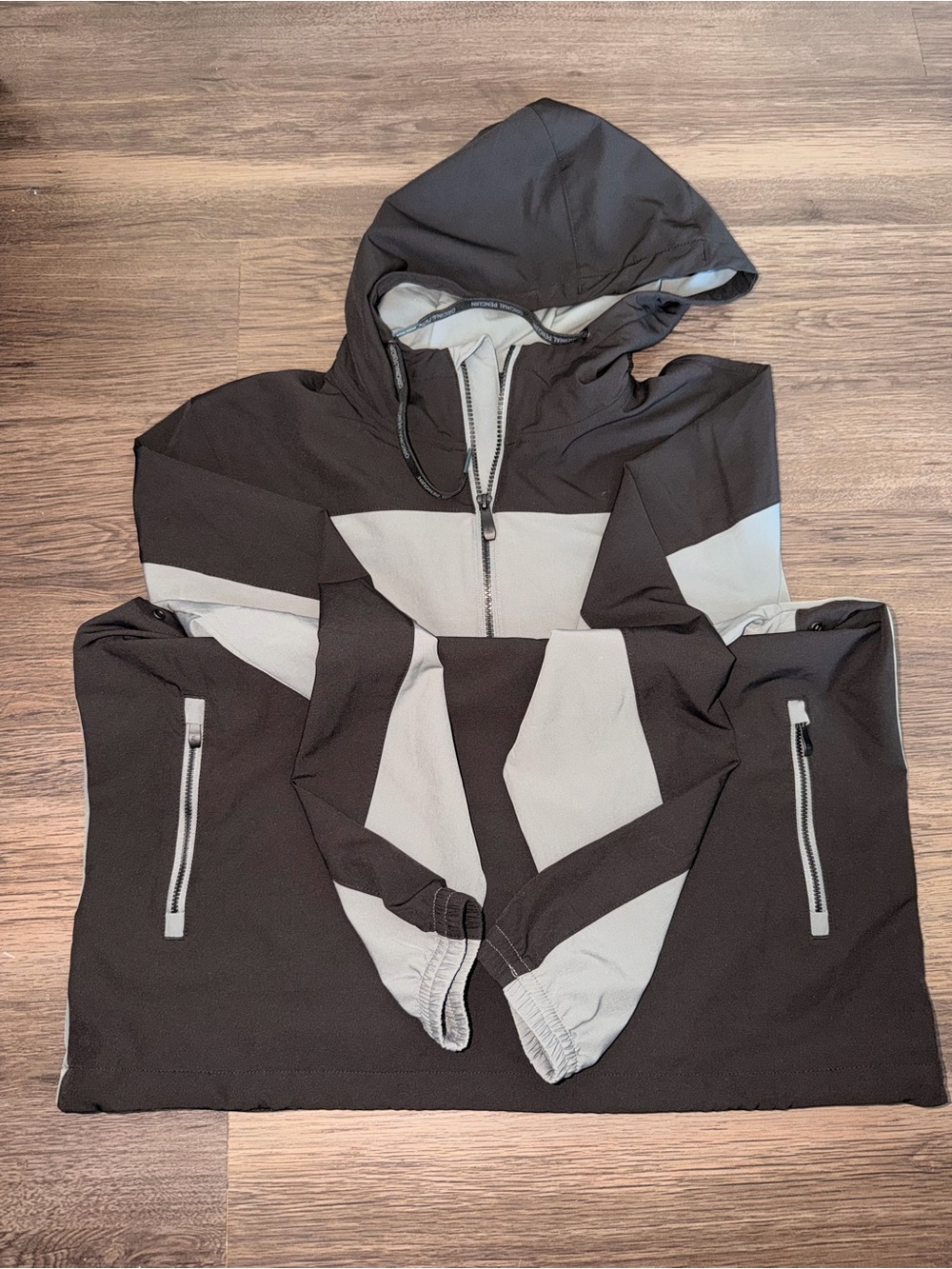 Original Penguin by Munsing Wear Windbreaker
